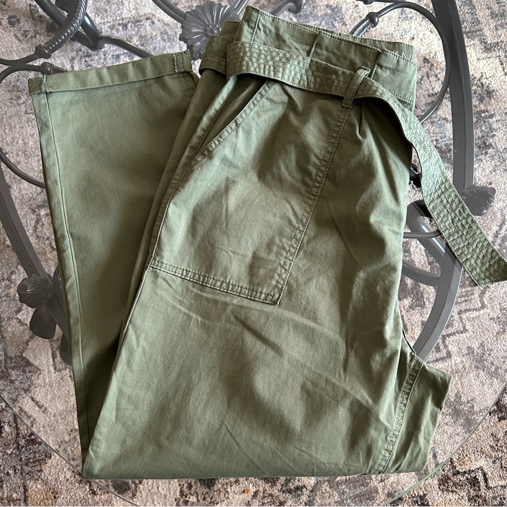 Vanilla Star Women’s Olive Cargo Pants
